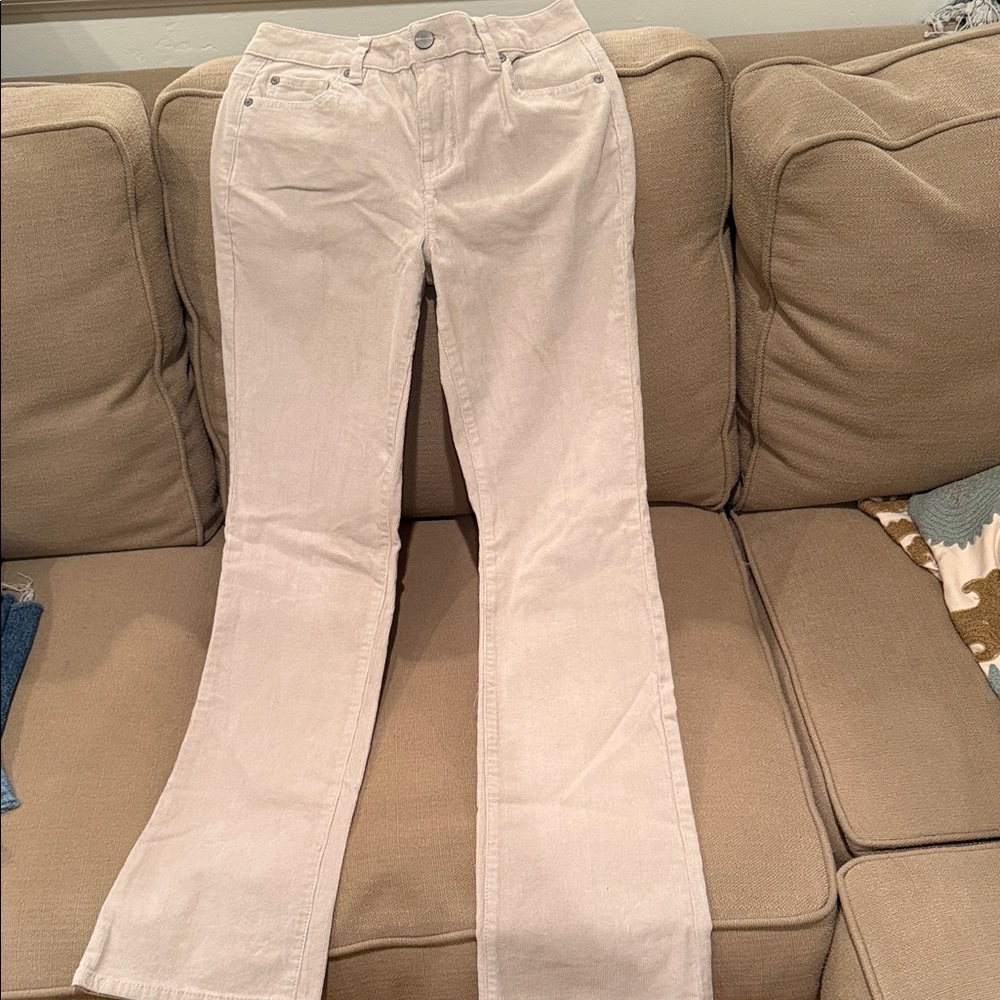 Jones New York Women's Beige Boot Cut Jeans